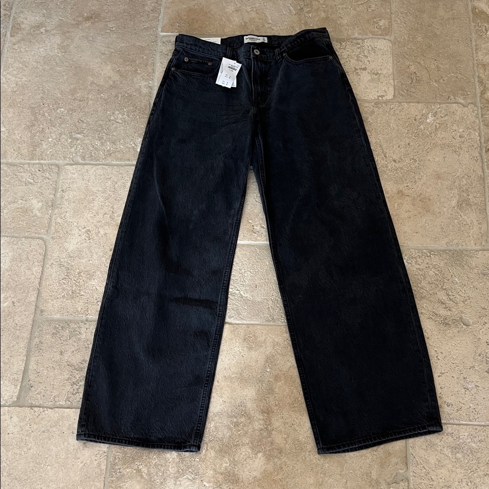 NWT Abercrombie low rise the ultra loose denim jeans
